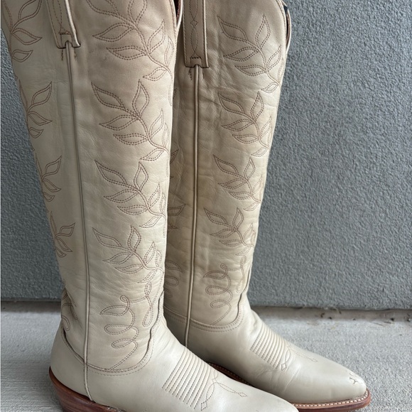 Lucchese Willow Boots - Picture 4 of 7